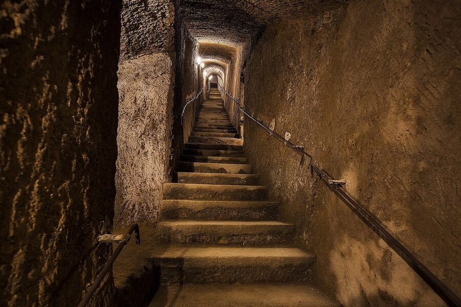 Galleria Borbonica entrance stairs