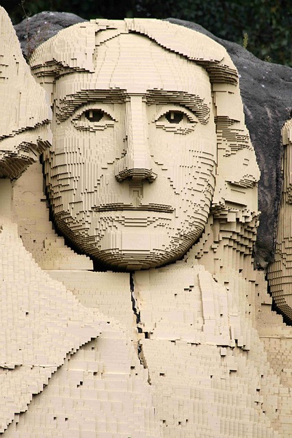 Giant LEGO head sculptures at LEGOLAND Billund entrance