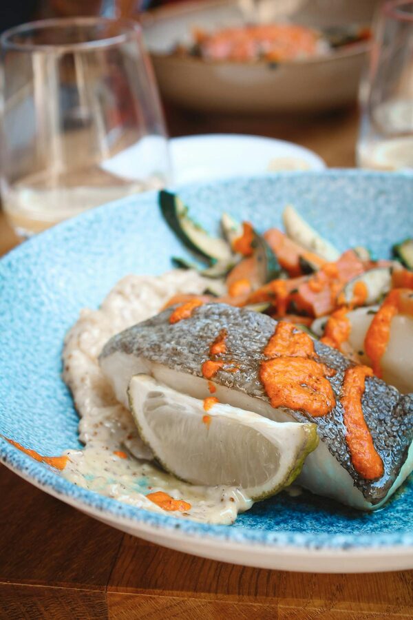 Lyon bouchon restaurant traditional dining