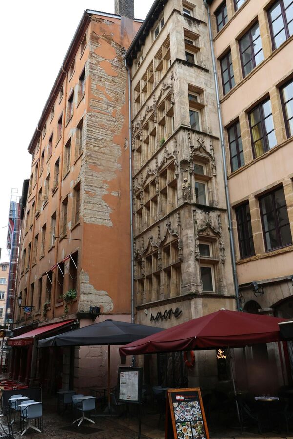 Lyon Presquile architecture