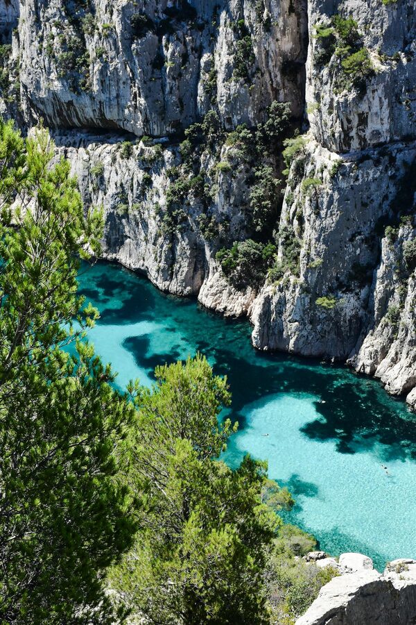 Marseille Calanques with turquoise water and limestone cliffs