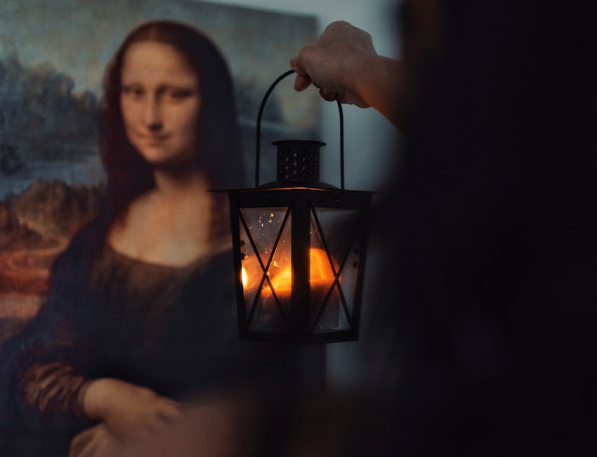 Mona Lisa painting atmospheric