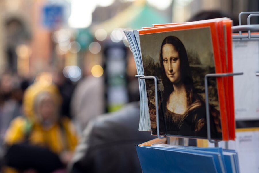 Mona Lisa postcards display