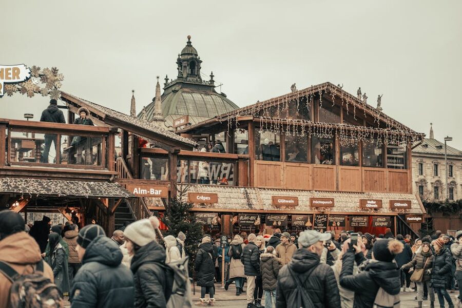 Festive atmosphere at Munich Christmas market