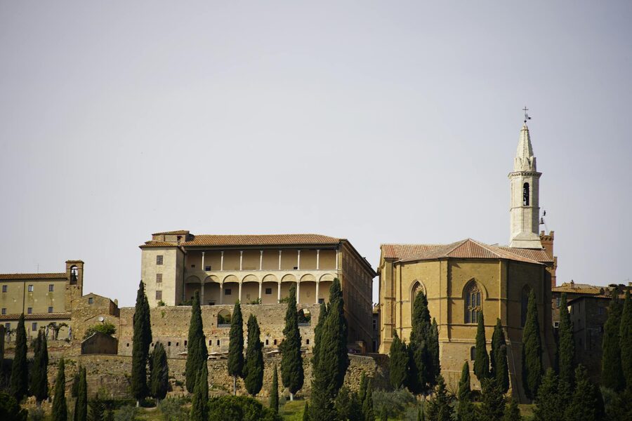 Palazzo Piccolomini and Pienza Cathedral