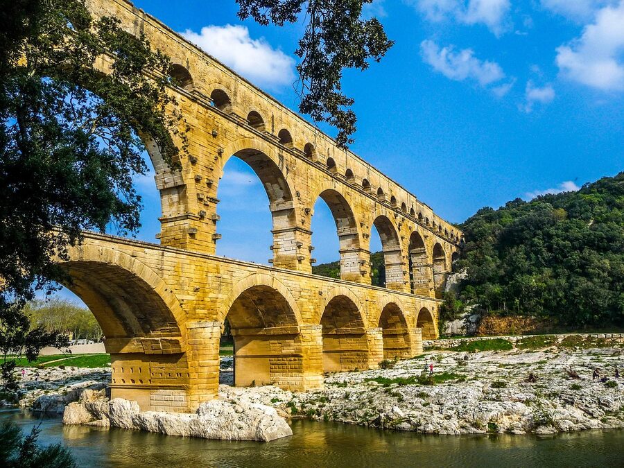 Pont du Gard with river, columns and monument view