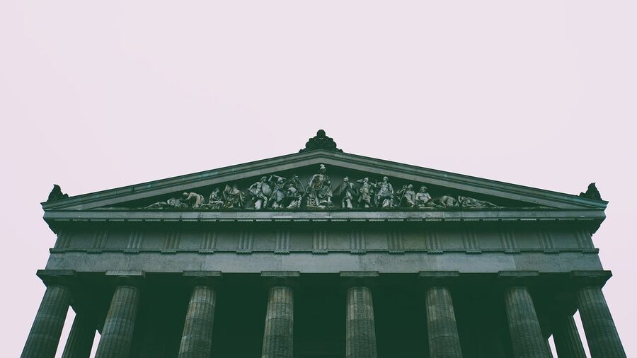 Walhalla memorial columns and architecture