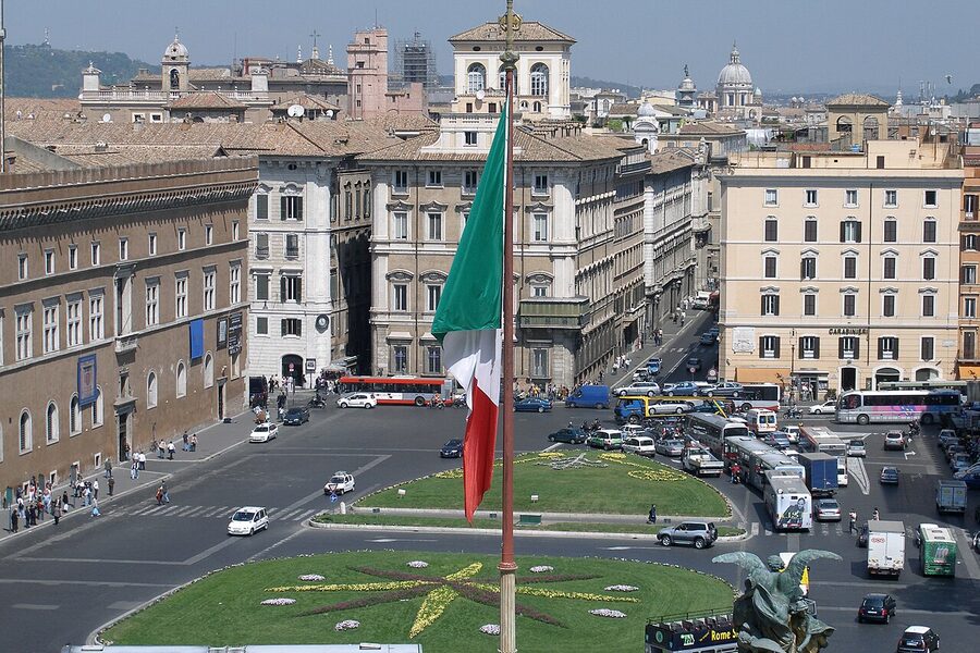 Rome Piazza Venezia classical view