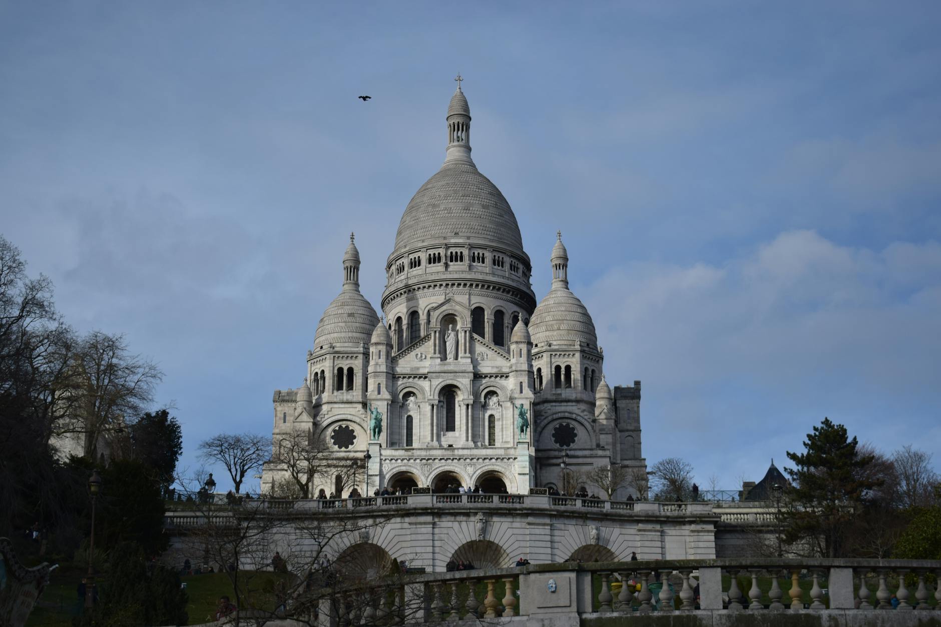 Elegant view of Sacré-Cœur Basilica in Paris