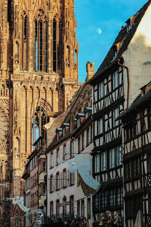 Strasbourg Cathedral surrounded by half-timbered buildings