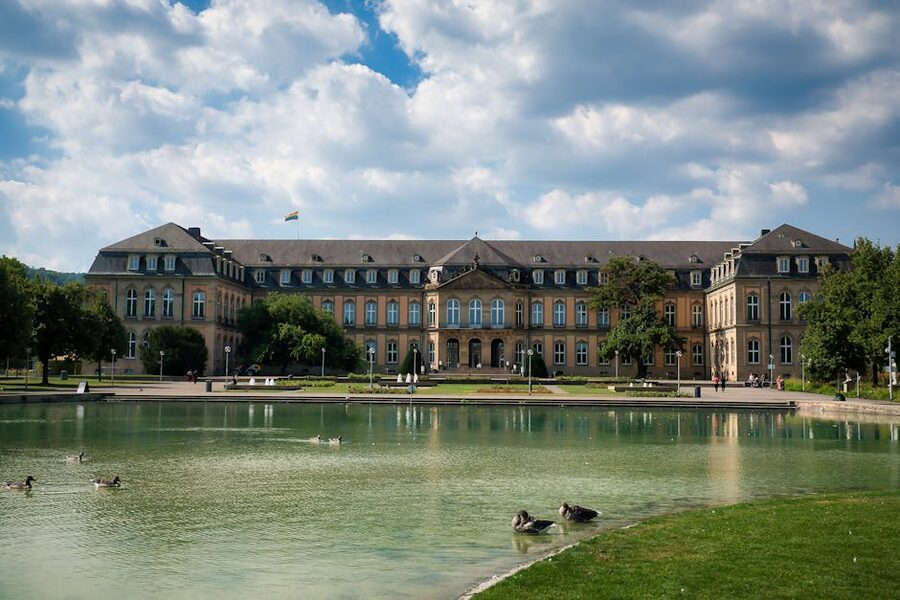 Neue Schloss palace in Stuttgart on a sunny day