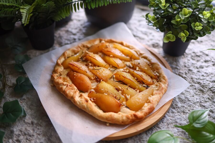 Alsatian tarte flambee food
