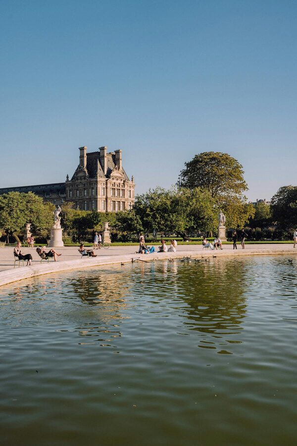tuileries garden grand bassin paris