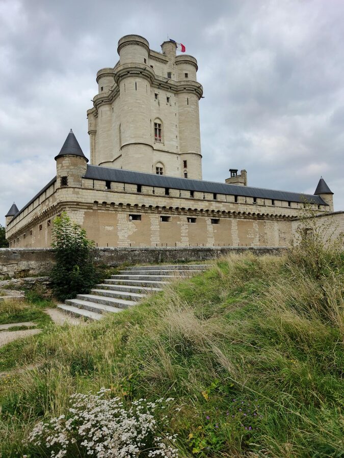 vincennes-castle-gothic-architecture